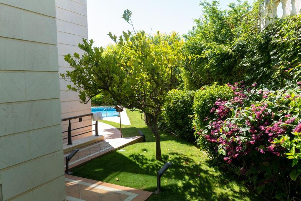 Beachside Villa In Puerto Marina, Benalmádena Kültér fotó
